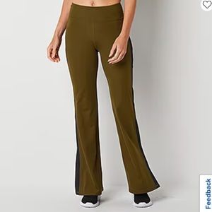 Sport’s Illustrated Olive Yoga Pants